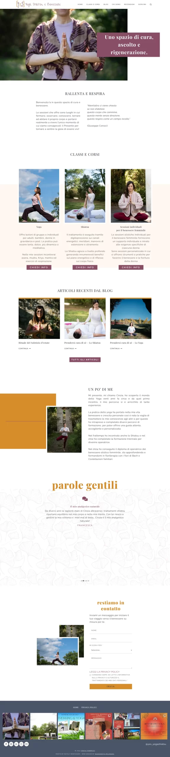 Homepage del sito di Cinzia Fabbrizzi, insegnante di yoga e operatrice shiatsu: foto in evidenza di una donna in posizione di preghiera, sezioni dedicate ai corsi, al blog e alle testimonianze, con colori tenui e accenti senape e prugna.